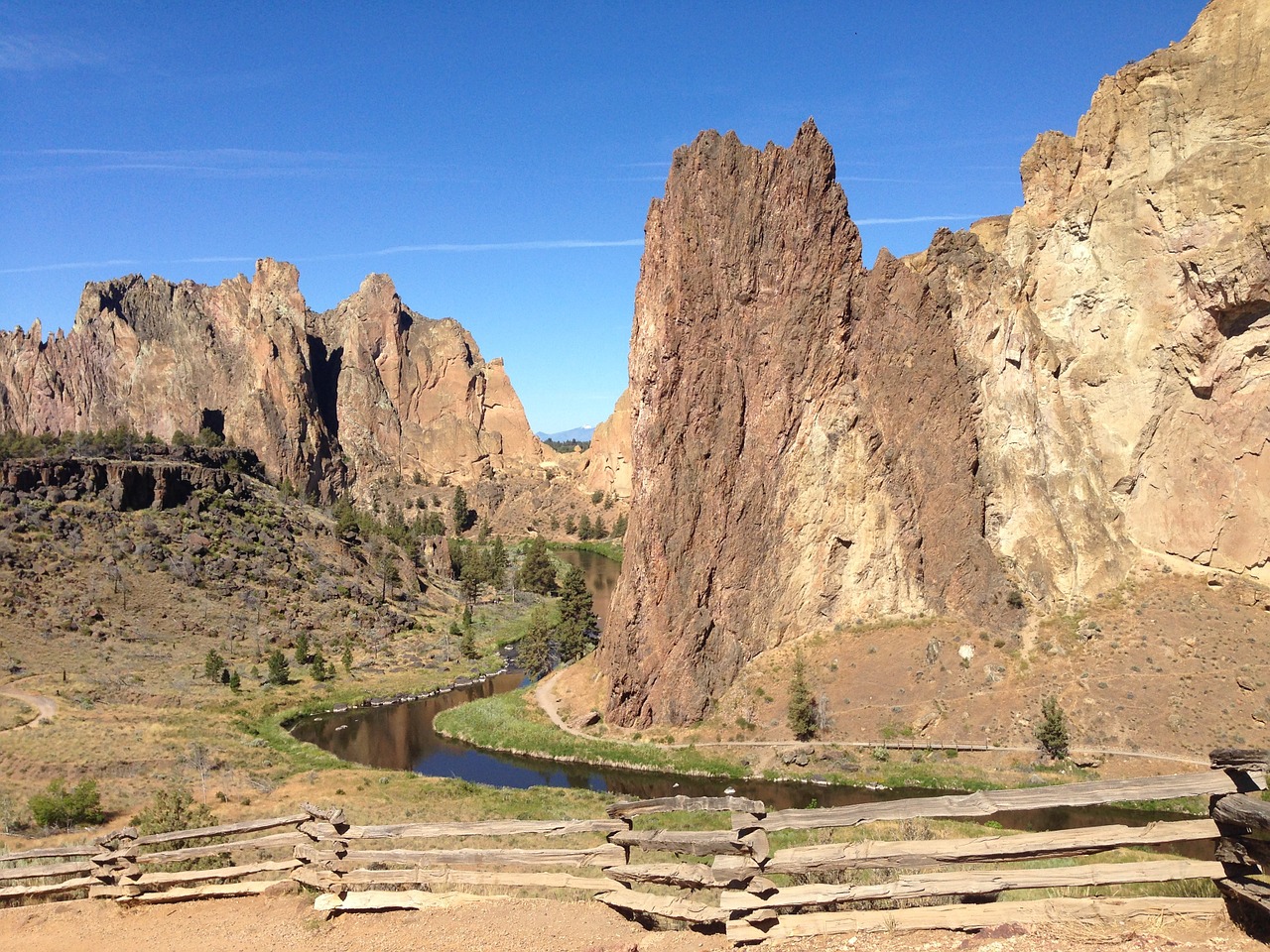 Image of Climbing Smith Rock
